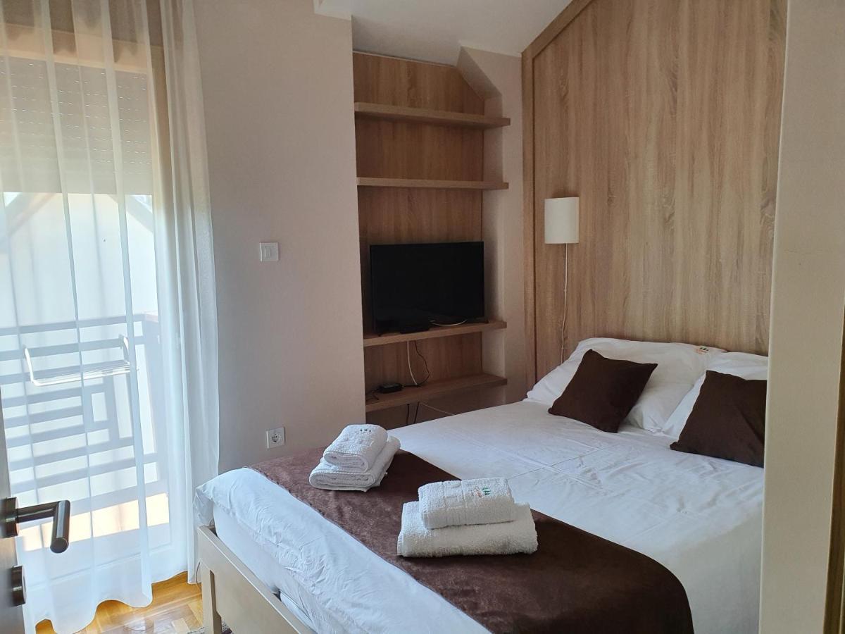 Goga Apartmani 兹拉蒂博尔 外观 照片